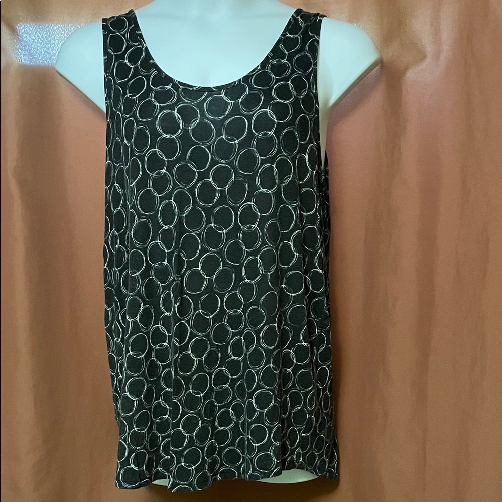 Apt. 9 Black and White Patterned Tank Top